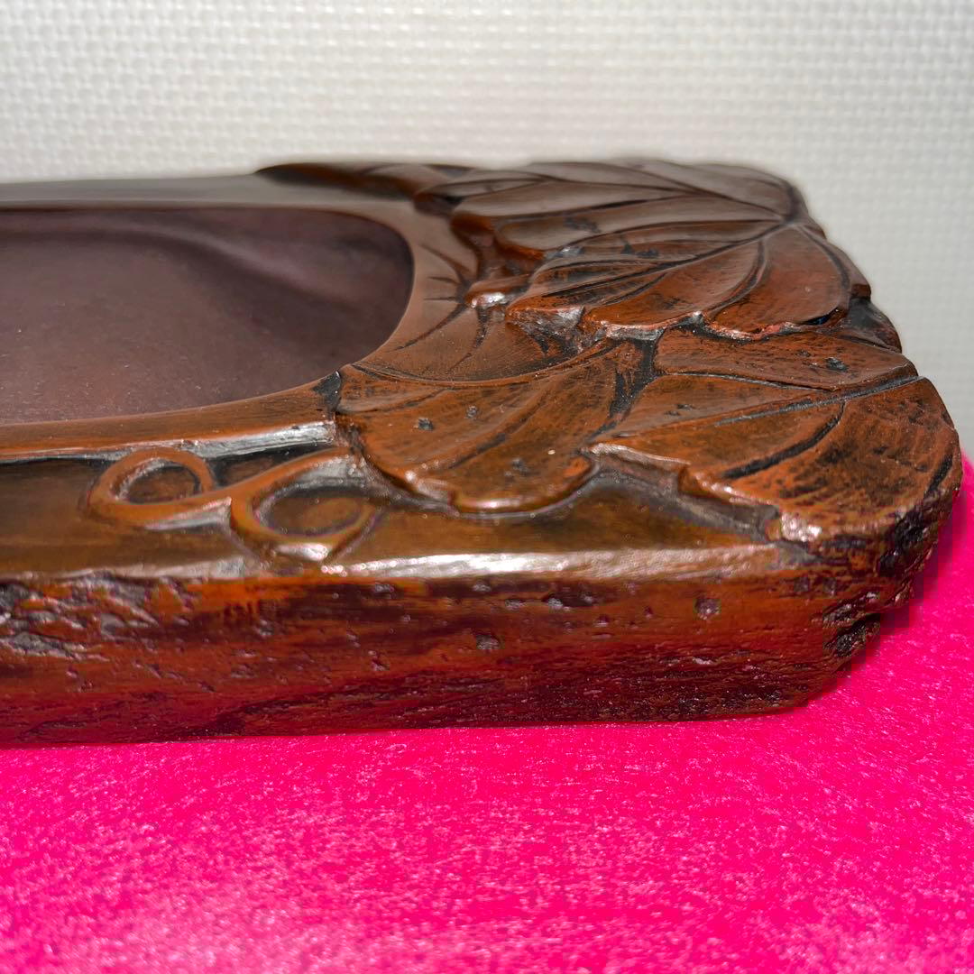 ⭕️赤間硯　龍泉堂　正隆　阿野硯製作所　蔦葉と蔓彫刻硯　珍しく縁内側高　希少硯