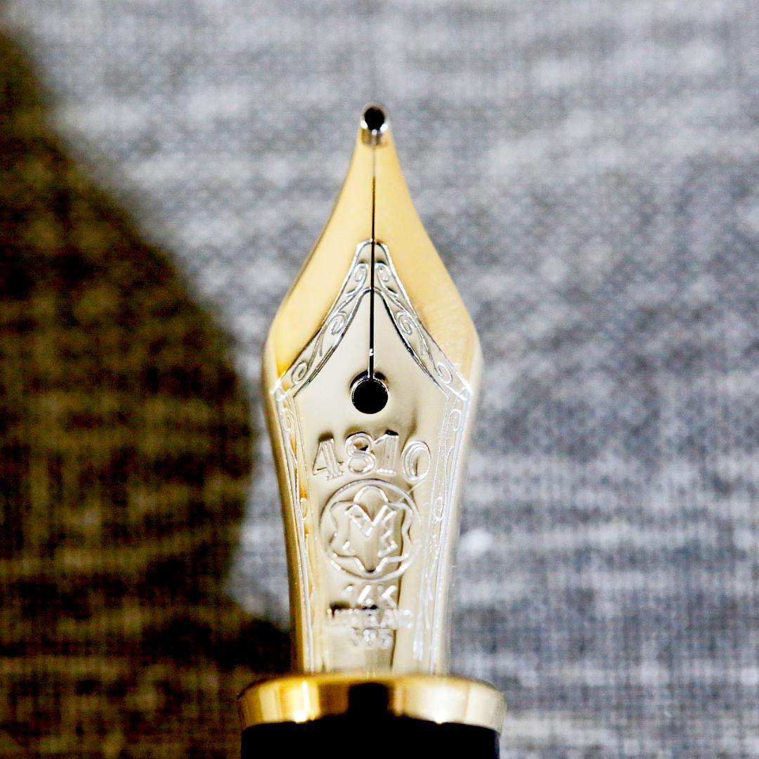 【美品 送料込み】モンブラン 万年筆 １４４ マイスターシュテュック