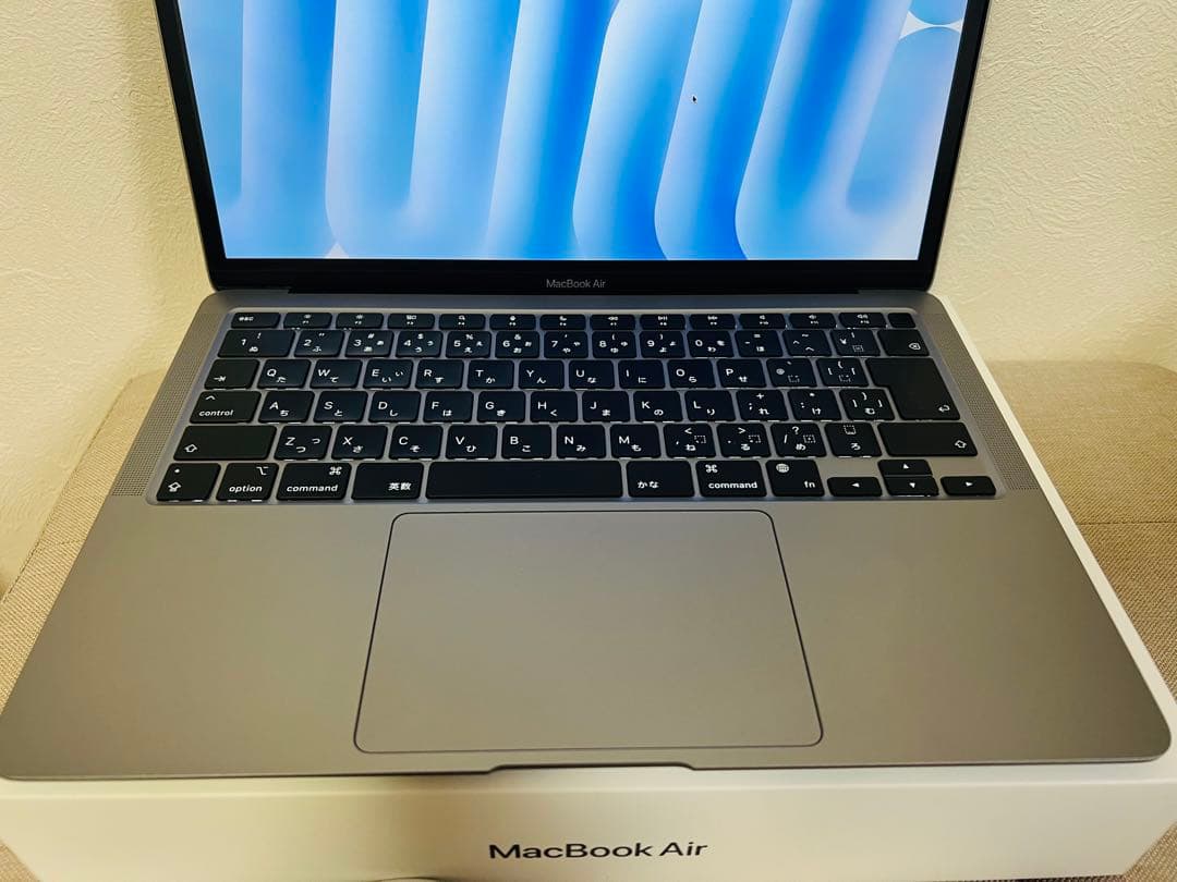【美品】MacBook Air M1 16GB ,1TBスペースグレイ