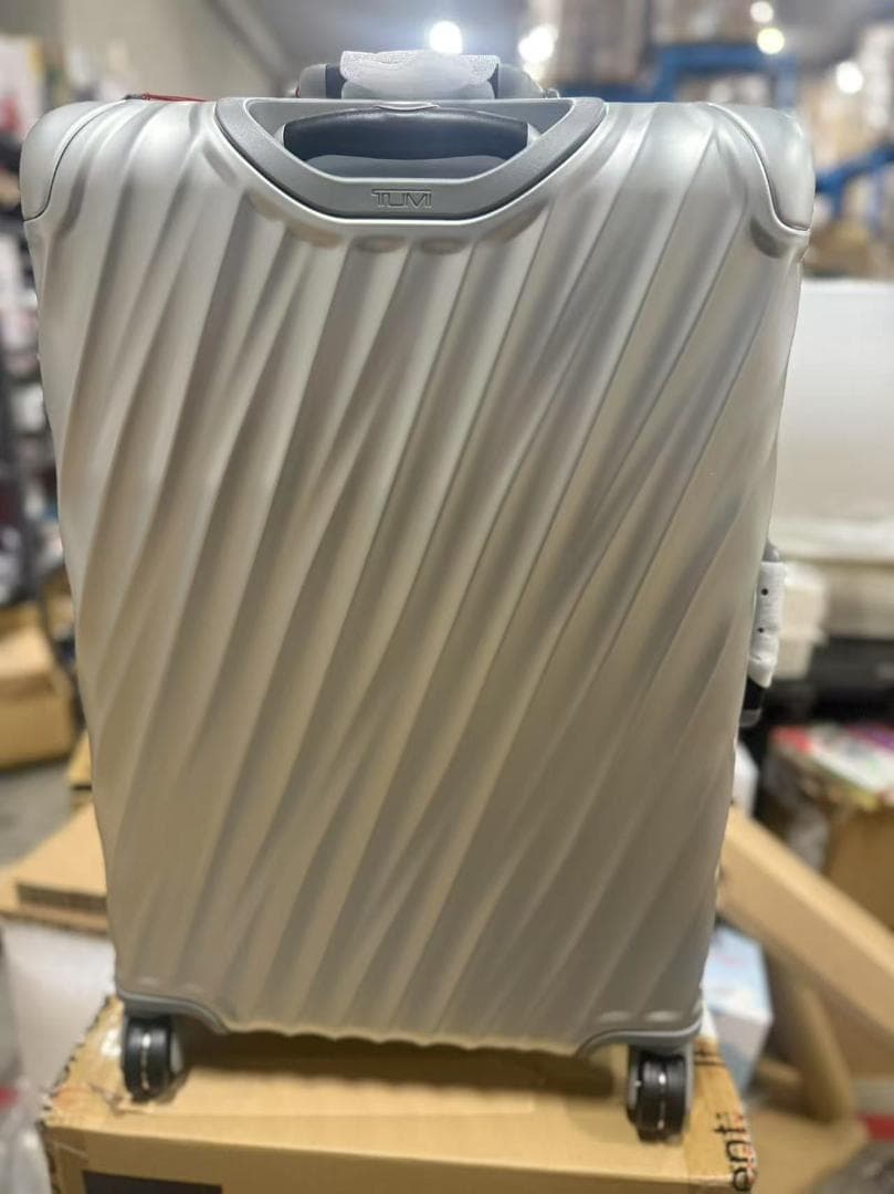 TUMI 19DEGREE アルミニウムキャリーケース 55L