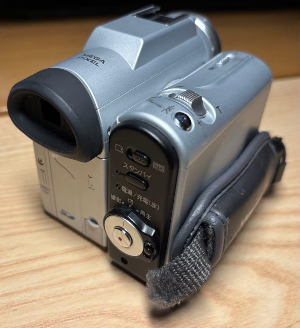 正常動作確認済美品　シャープ　miniDVビデオカメラ VL-Z75