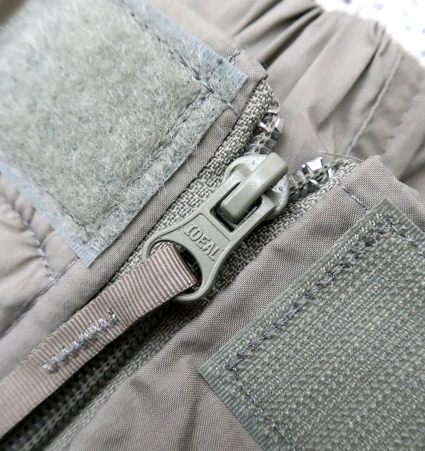 ④ 新品 S-S 米軍実物 ワイルドシングス製 レベル7 プリマロフト パンツ