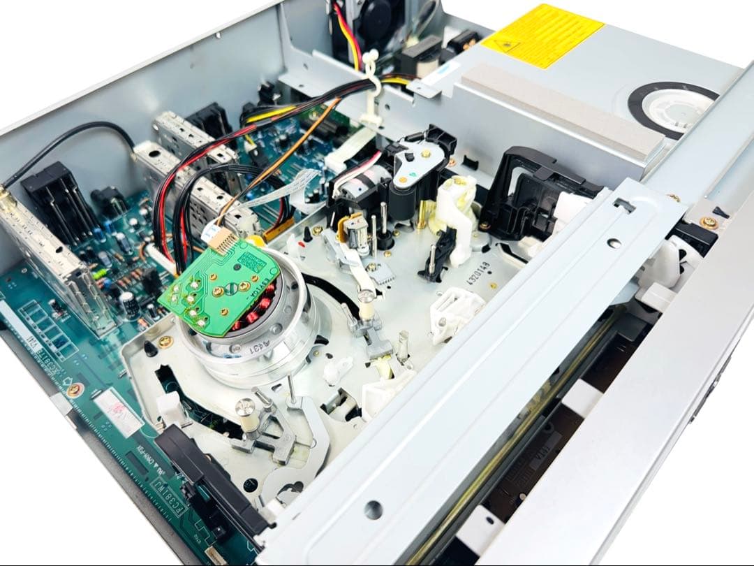 SHARP ハイファイ VHS ビデオ一体型 DVDレコーダー DV-RW200