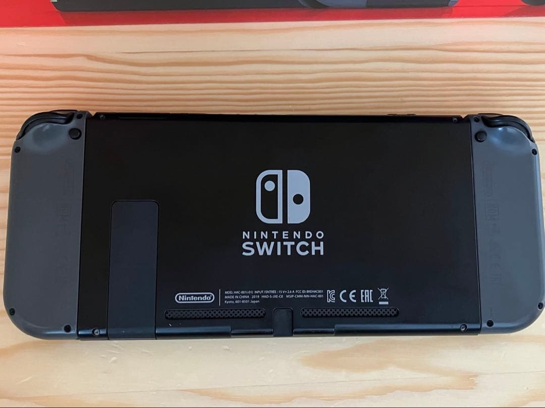 Nintendo Switch 本体、ケース、マリオカート8、マイクロミニSD