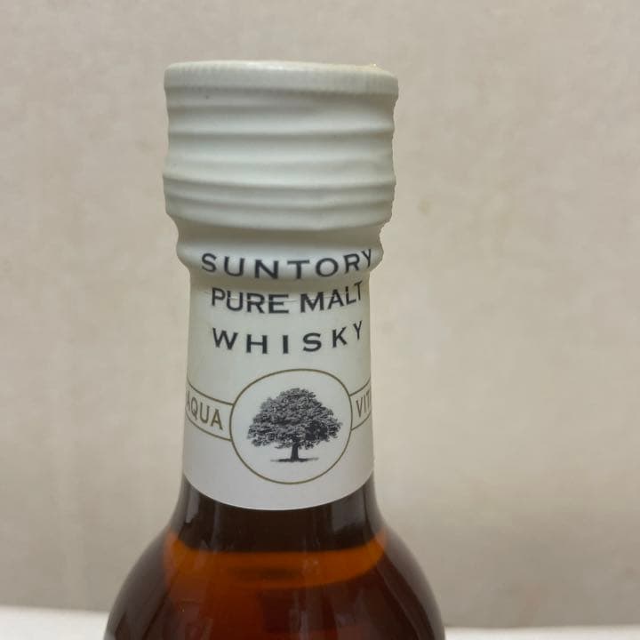 サントリー アクアヴィーテ 生命の水 樽ポリフェノール 40%