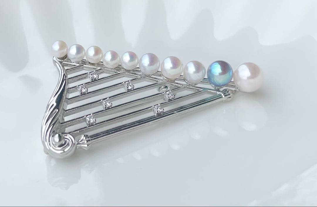 あこや真珠 極上本真珠 虹色ブローチ マルチカラー 音楽会 卒業入学式 月の竪琴