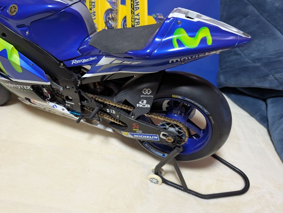 Yamaha YZR-M1 1/4スケールモデル