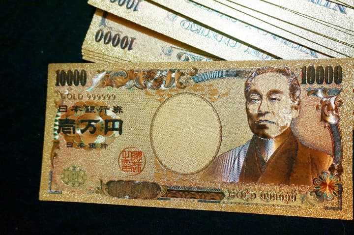 茂野ひとシーク様 【700枚セット】送料無料！　金の一万円札２４ｋフリーメイソン