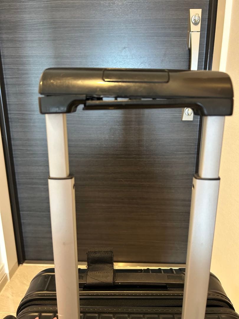 リモワ　スーツケース　機内持ち込みサイズ　※値下げ不可