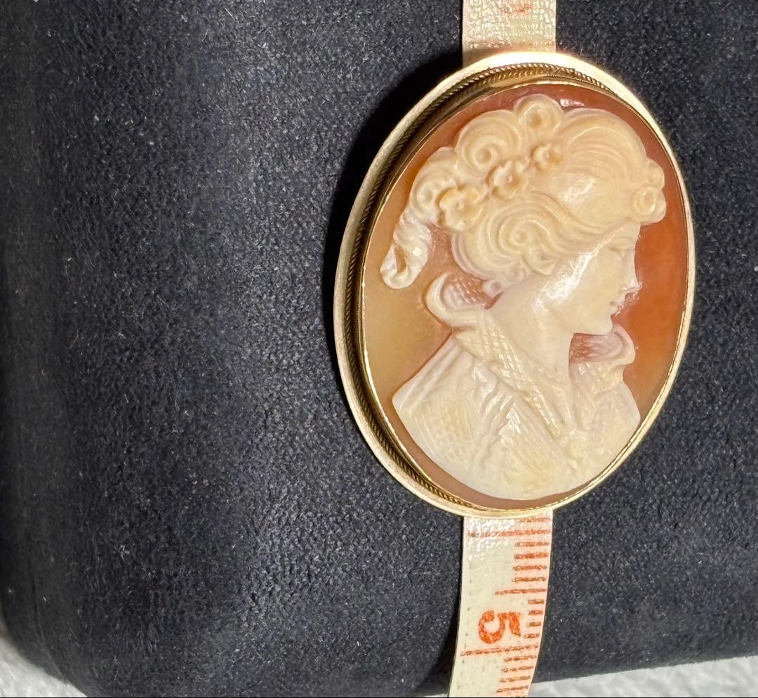 カメオ ブローチ　ペンダントトップ