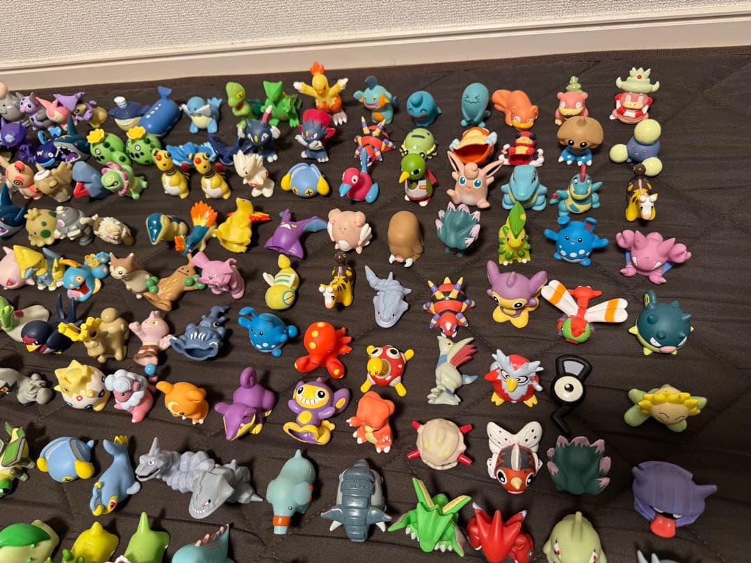 ポケモンキッズ　まとめ売り　400個以上　色違い　クリア　指人形