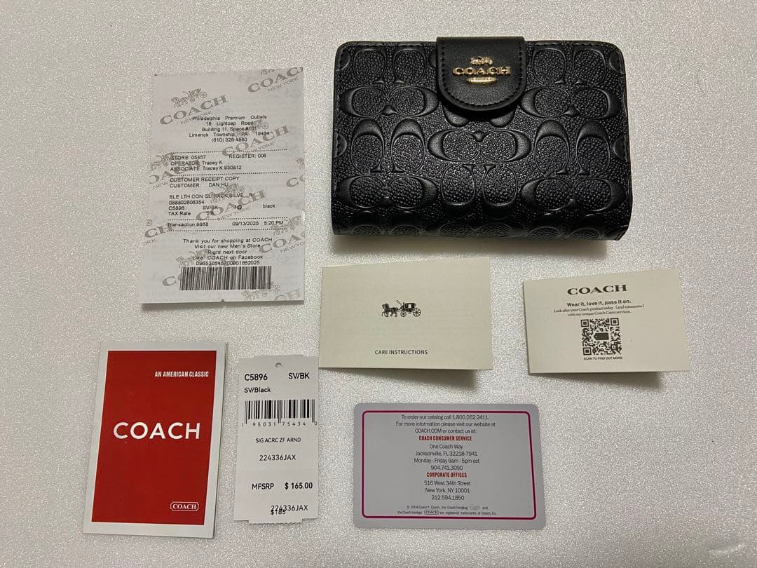 【新品未使用】COACH コーチ 二つ折り財布 ブラック