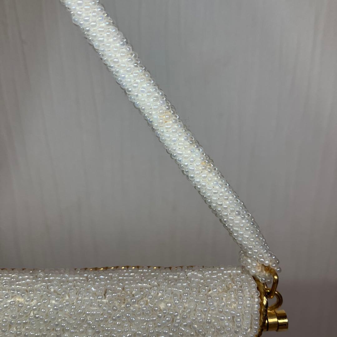 花柄　フラワーモチーフ　パーティーバック　レトロ　アンティーク　ビーズバック