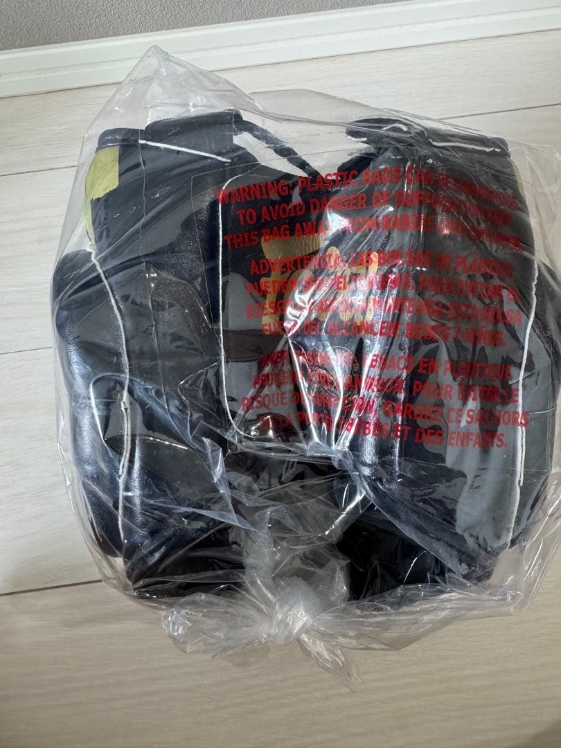 Fairtex ヘッドギア HG16 M2 黒/金　Mサイズ