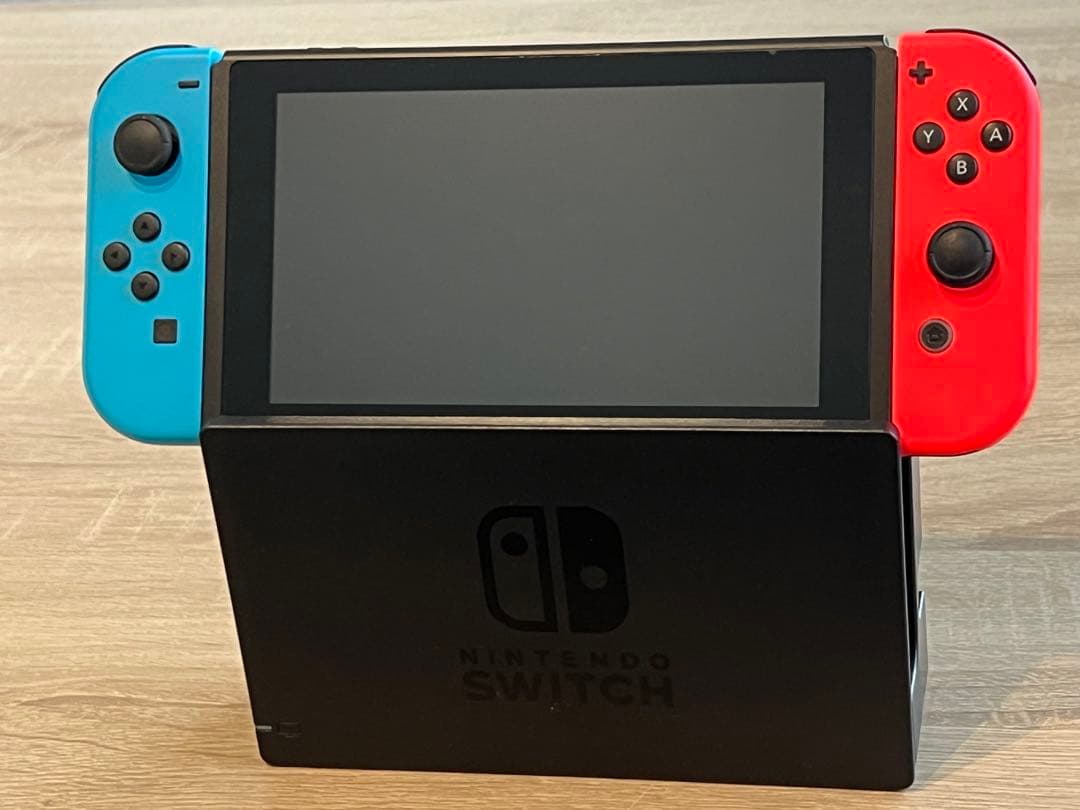 [美品] Nintendo Switch 本体 ネオンブルー/ネオンレッド
