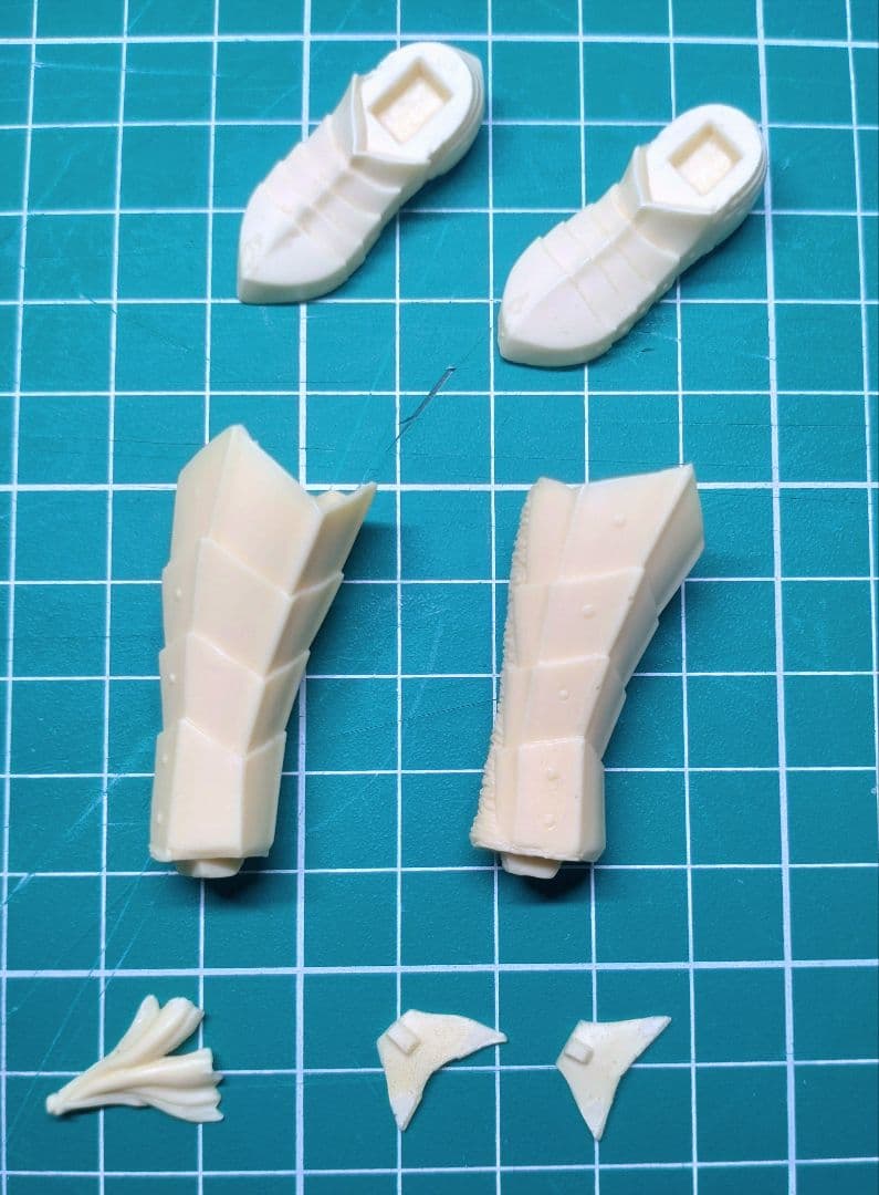 【現状品】 HEADLONG 1/10スケール 狂戦士の甲冑 ガレージキット