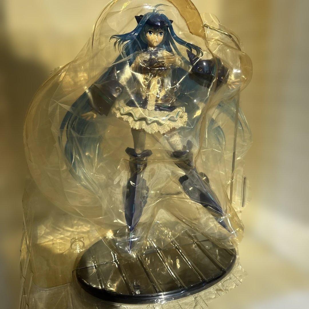 Vivid Blue フィギュア Griffon Enterprises