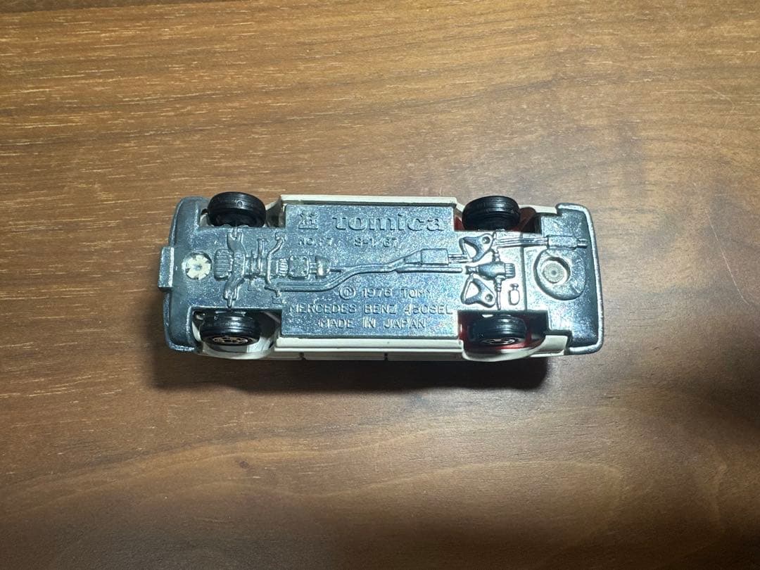 トミカ 外車シリーズ F7 1/67 メルセデス ベンツ 450SEL