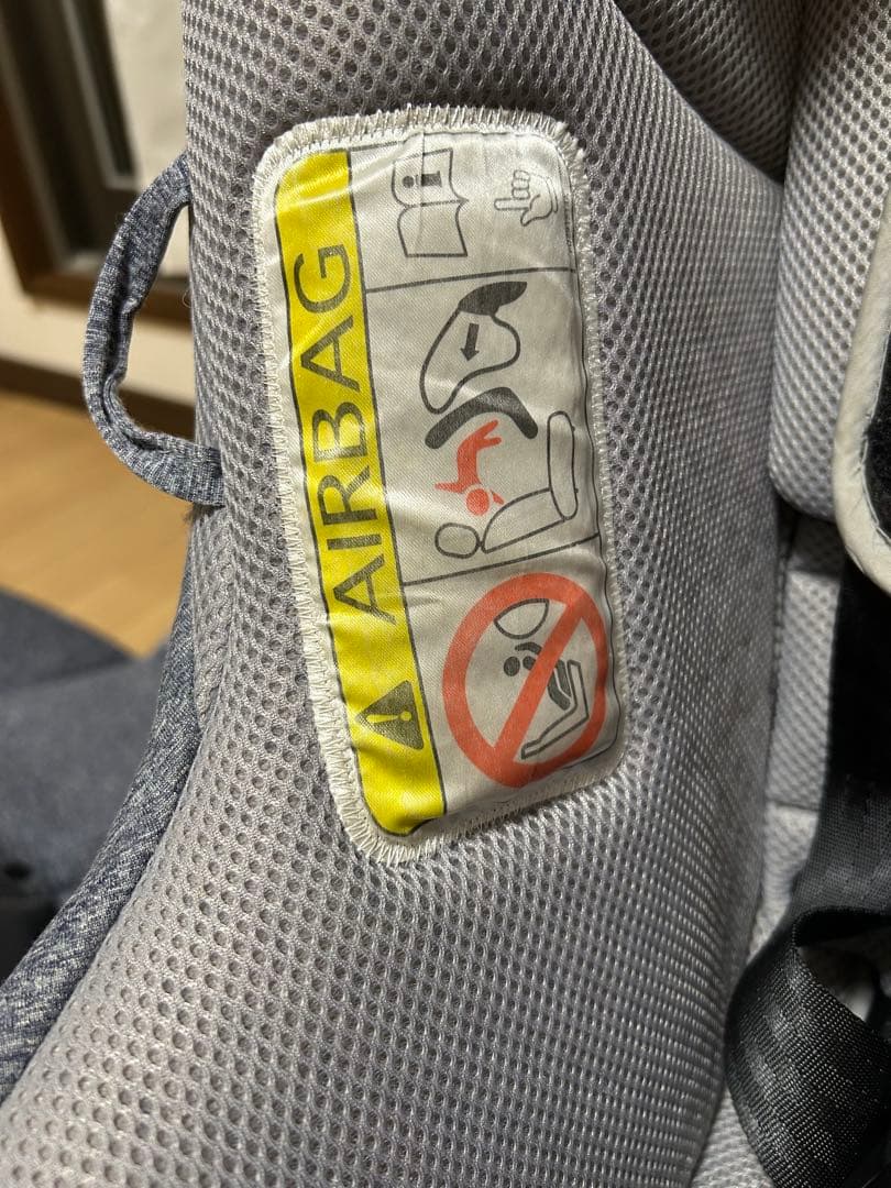 チャイルドシート　アップリカ　クルリラ　回転式　ISOFIX シートベルト