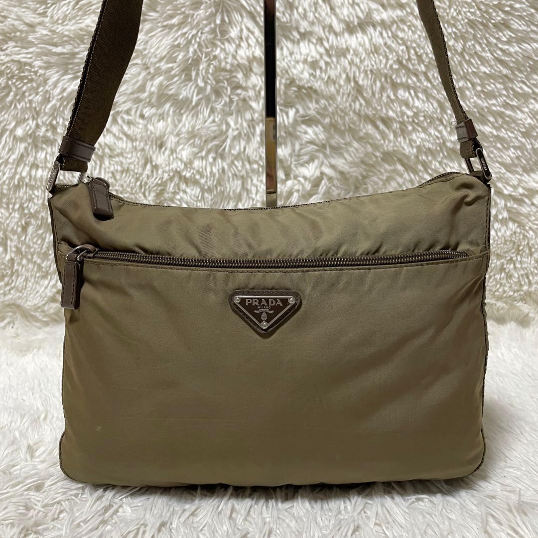 【良品】PRADA プラダ　カメラバッグ　ショルダーバッグ　ナイロン　カーキ
