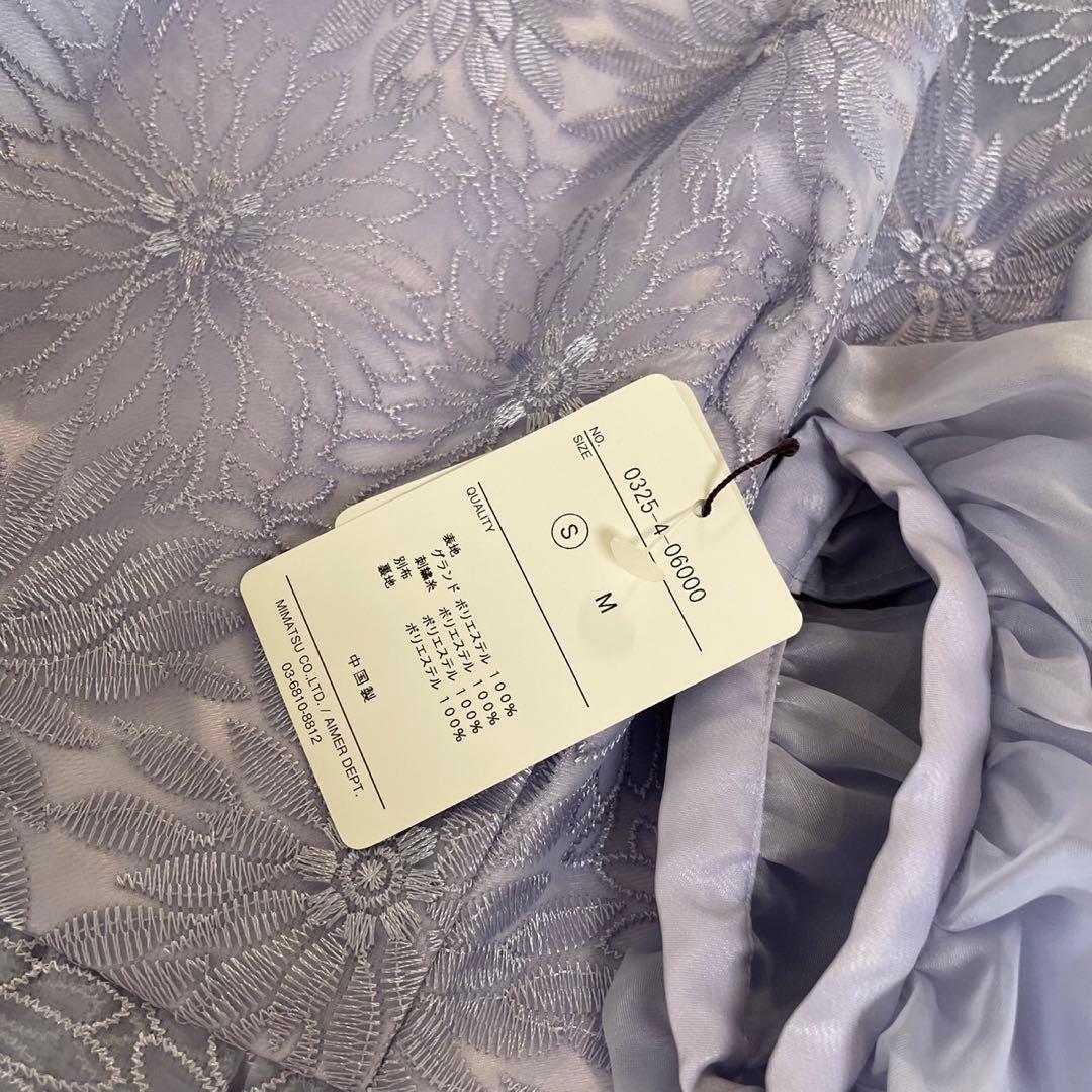 【新品未使用】AIMER オーガンジー花柄刺繍ボリュームスリーブドレス