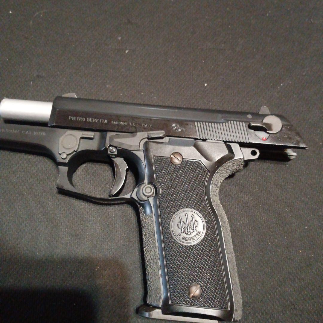 ウエスタンアームズBerettaクーガ