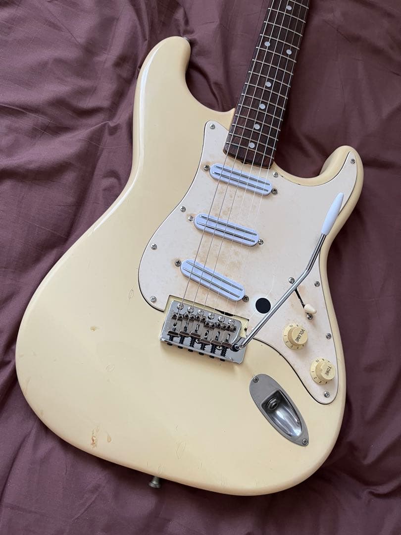 【調整済】fernandes LE-2 国産　ストラト　エレキギター　カスタム多