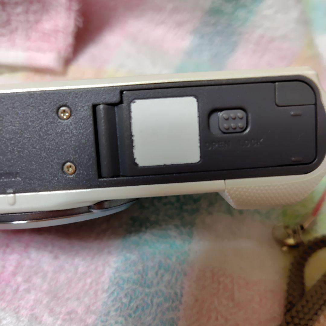 カシオ　デジタルカメラ　zr850 ジャンク