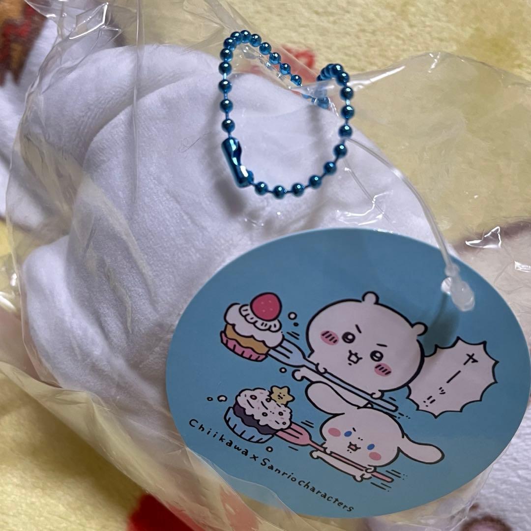 ちいかわ　ハチワレ　サンリオ　ぷちミニフード　マスコット　シナモン　ポチャッコ