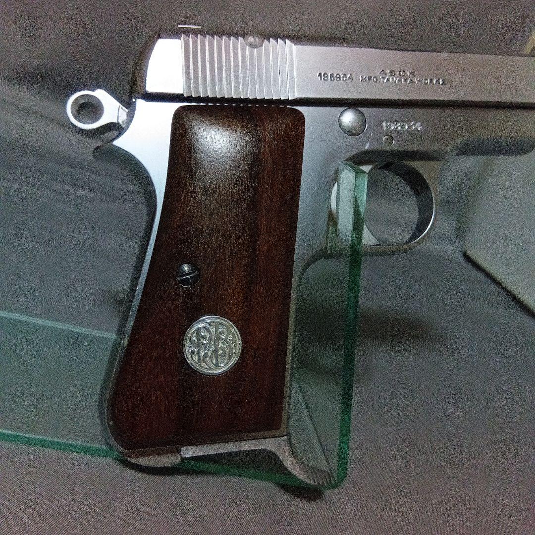 k*4様 タナカ ワークス M1934 ブローバック　木製グリップ　シルバーモデ