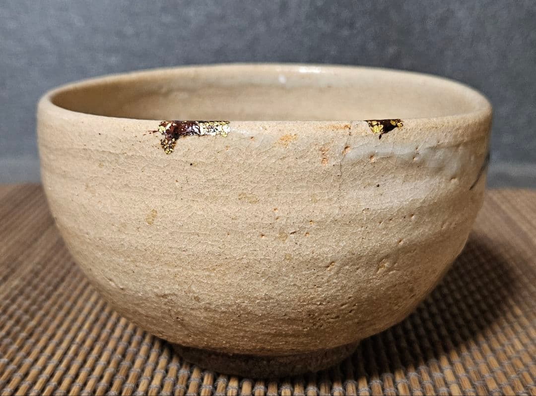 明治時代頃　古唐津　絵唐津　漆金彩絵付け　抹茶茶碗　茶道具　茶器　茶事　茶の湯