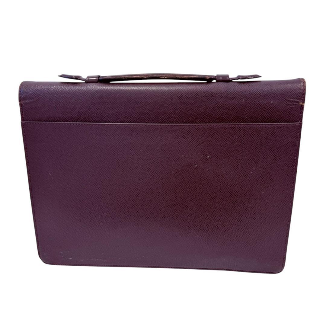 LOUIS VUITTON M30076 タイガ セルヴィエット クラド