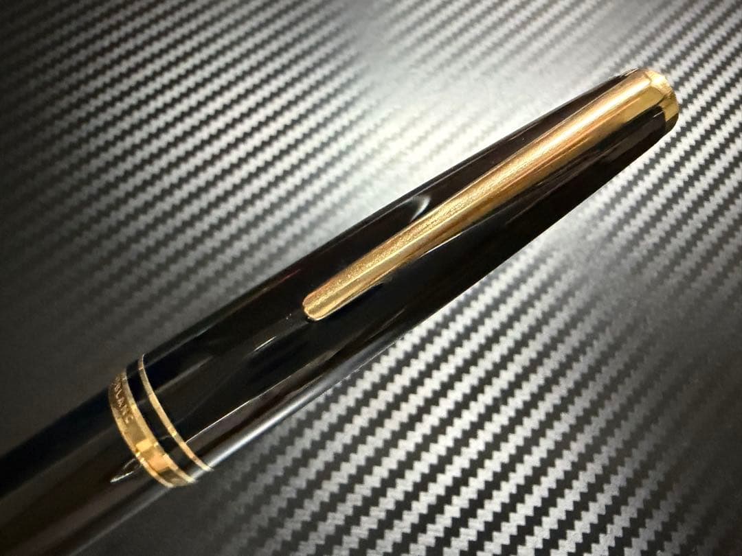 未使用に近い モンブラン No.221 ブラック F 細字 万年筆