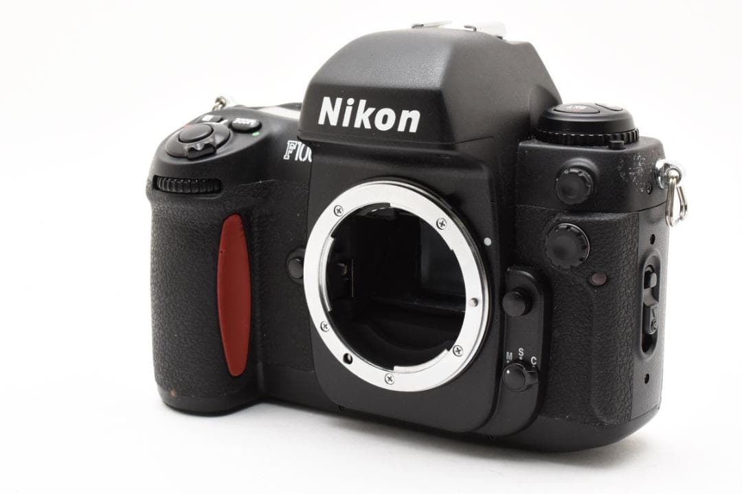 ニコン　Nikon F100 フィルムカメラボディ②