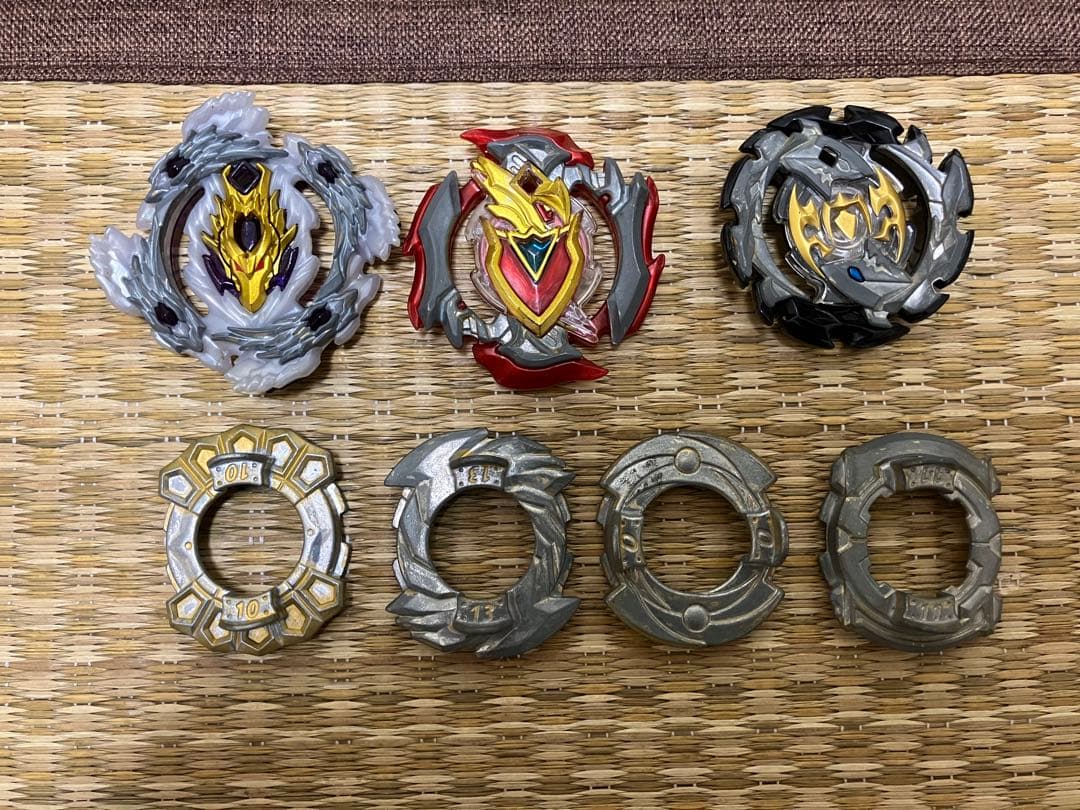 ベイブレードバースト引退品まとめ売り