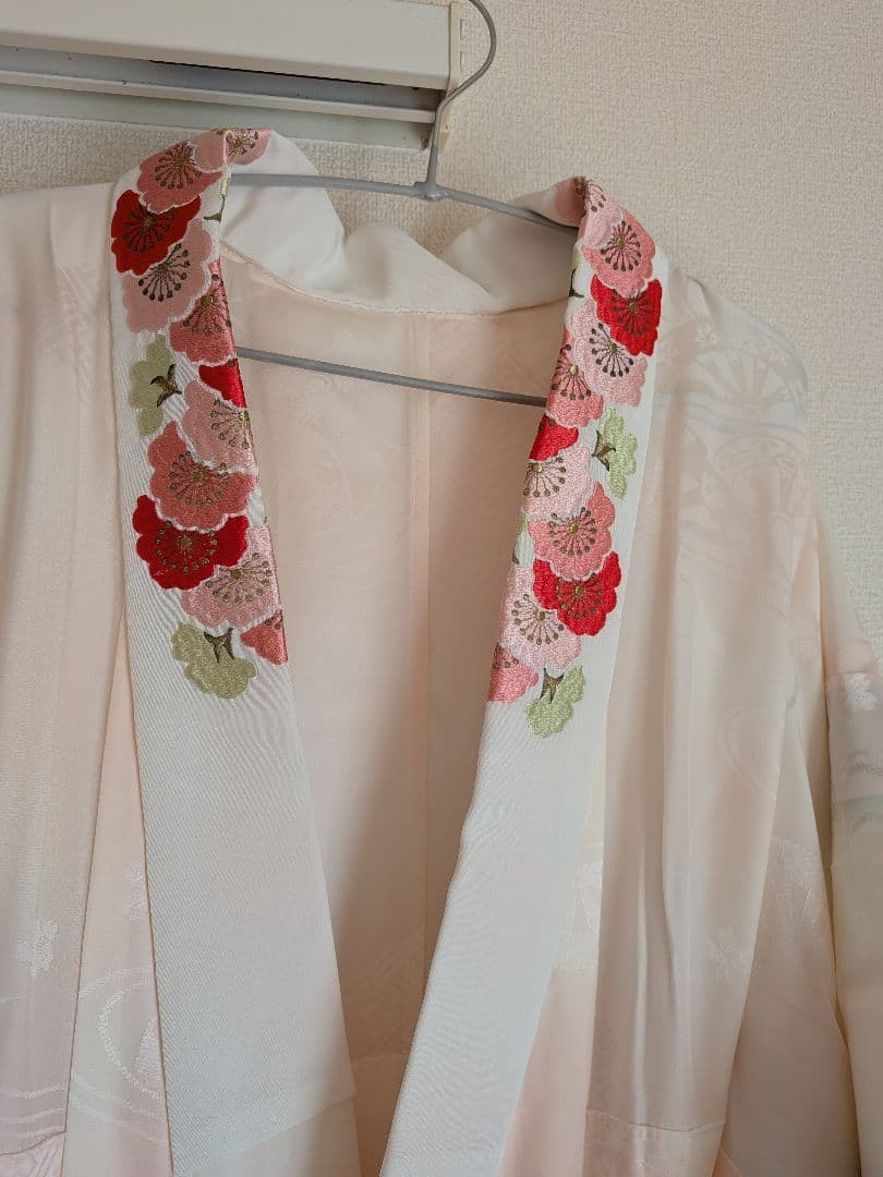 【振袖フルセット 】レトロ古典柄 成人式 前撮り 小物完備　赤