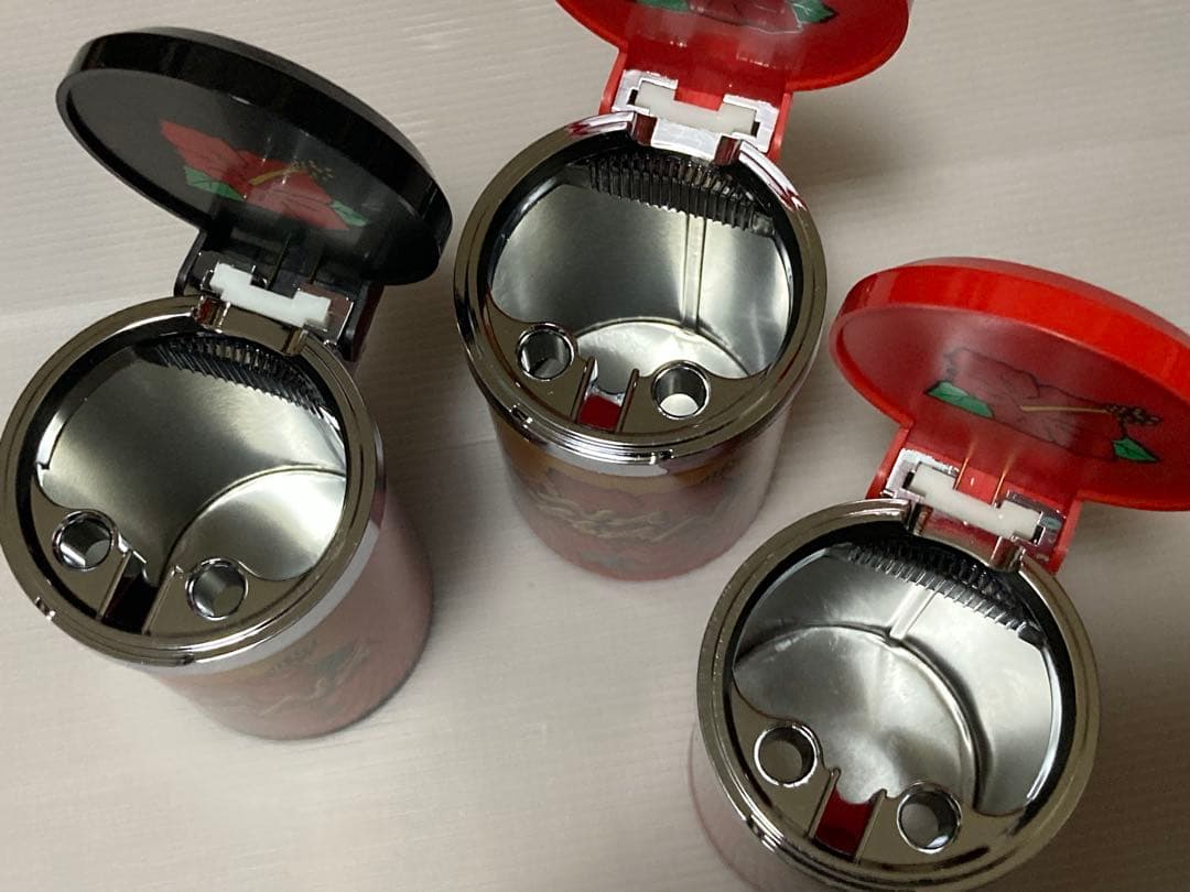 【訳あり新品】パチスロ HANAHANA ハナハナ 灰皿 ３個 アッシュトレイ