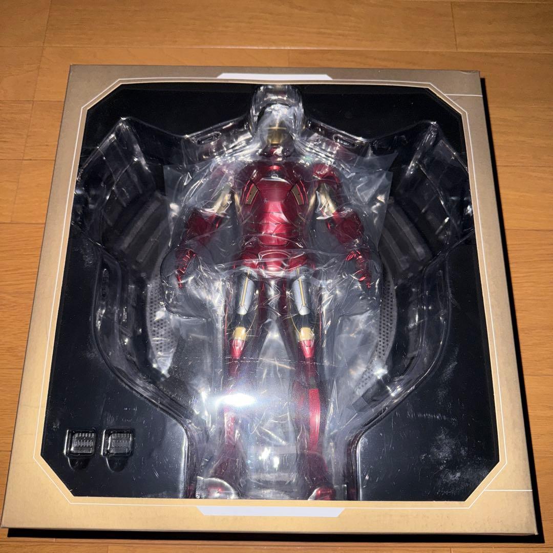 【台座欠品】ホットトイズ　ムービーマスターピース　マーク7 オープンアーマー