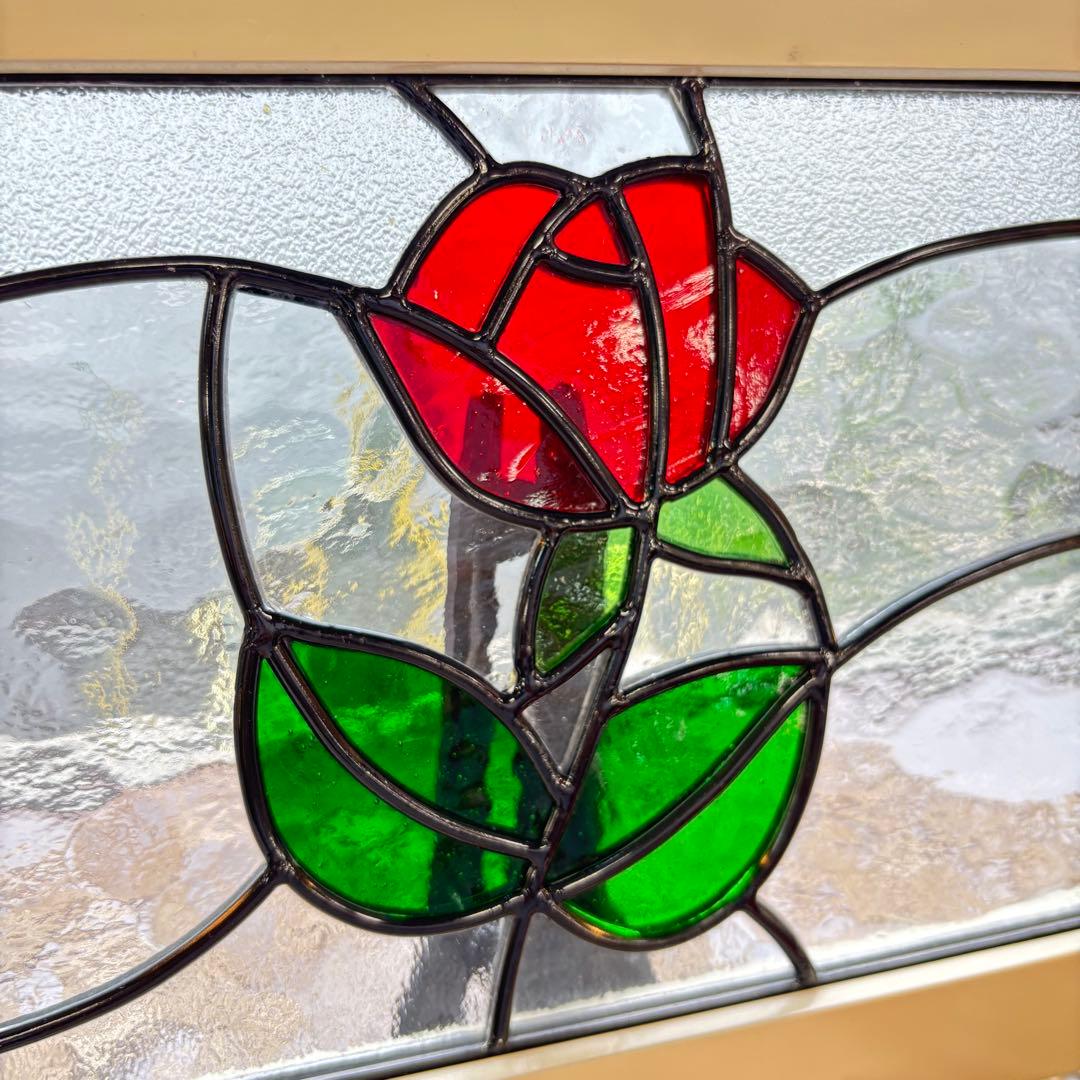 バラのステンドグラス