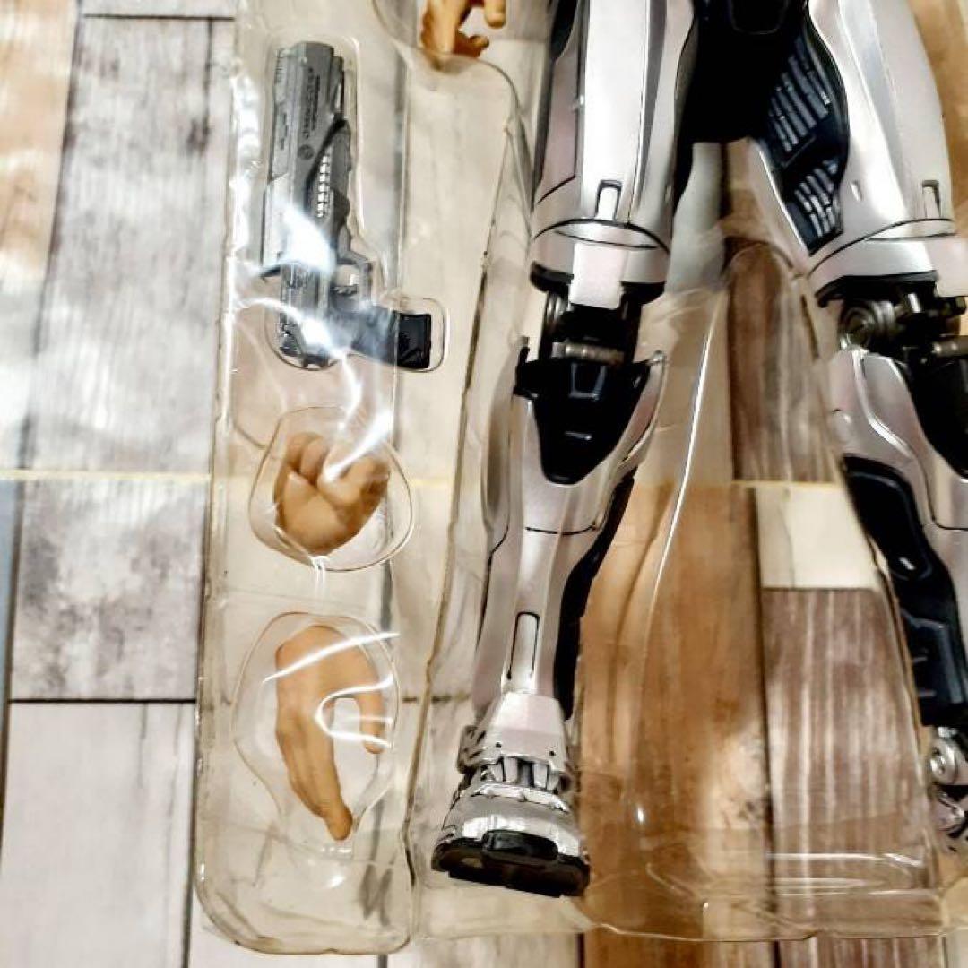 ロボコップ 2014 スリーゼロ threezero フィギュア 1/6