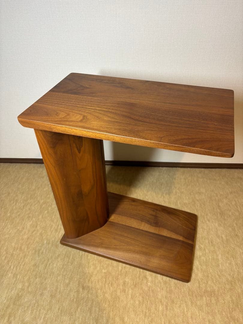 ナガインテリア　サイドテーブル　ウォールナット