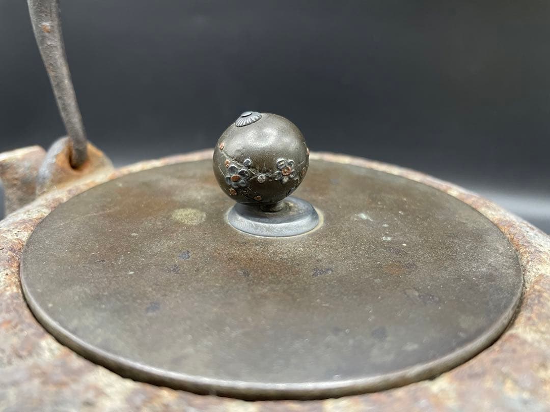 【経年品】雲色銅造 京鉄瓶 象眼 取手象眼 銀象眼 象嵌　岩肌 急須