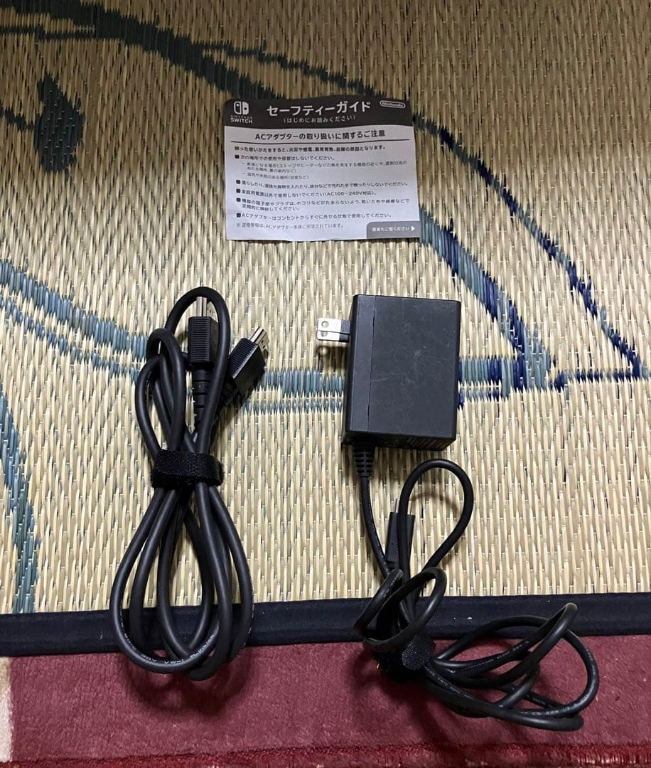 Nintendo Switch ネオンブルー/ネオンレッド 本体とケース