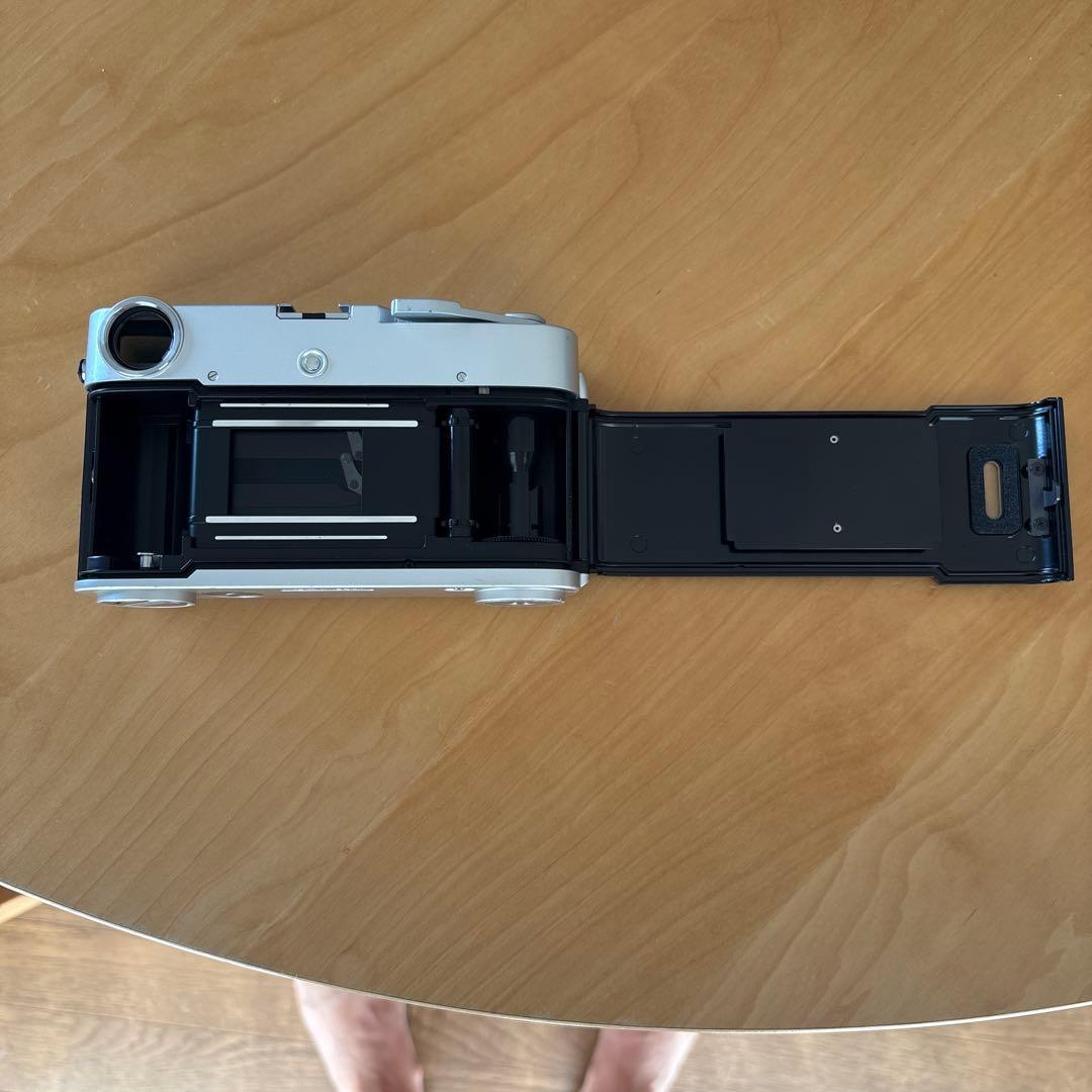 takasssiiiさん専用 Zeiss Ikon zm レンジファインダ