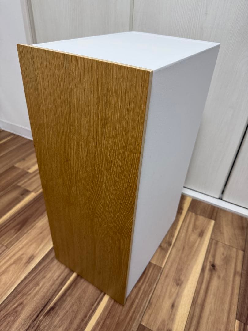 T*i様 【美品】山崎実業 towerゲーム機 収納 ラック ホワイト