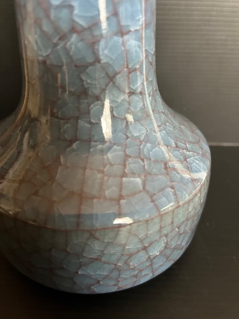 花瓶　氷裂貫入　(古川利男)