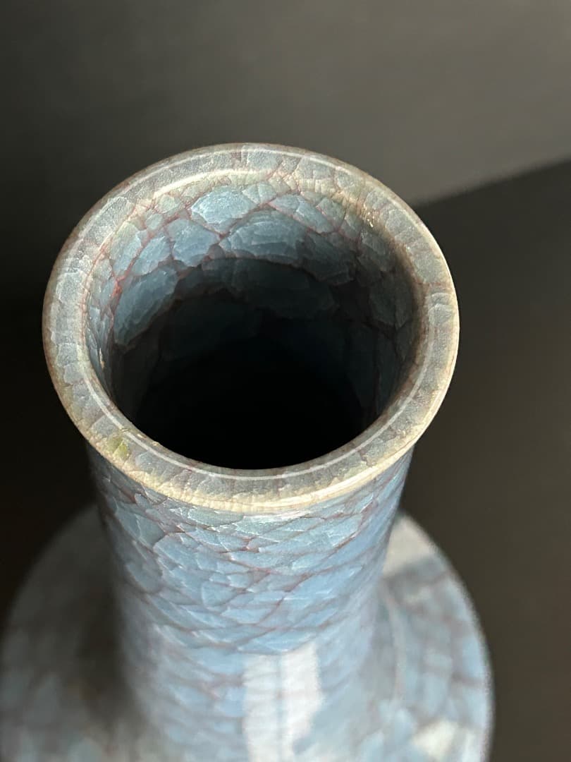 花瓶　氷裂貫入　(古川利男)