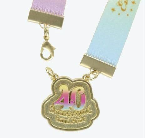 ディズニーDISNEYミッキーマウス＆ミニー記念品付ペアぬいぐるみ40周年新品