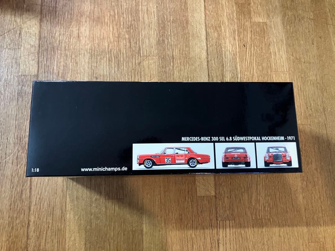 未開封 1/18 MERCEDES-BENZ 300 SEL 6.8 1971