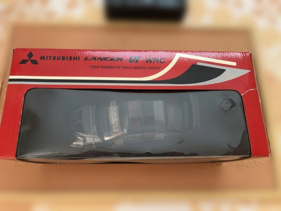 AUTOart 三菱ランサーエボリューションⅥ WRC　1/18